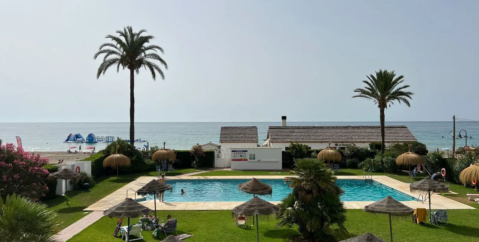 Sale of middle floor apartment in La Cala de Mijas 1