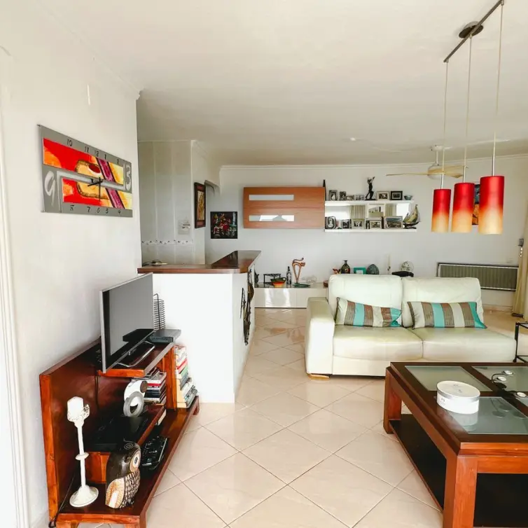 Sale of middle floor apartment in La Cala de Mijas