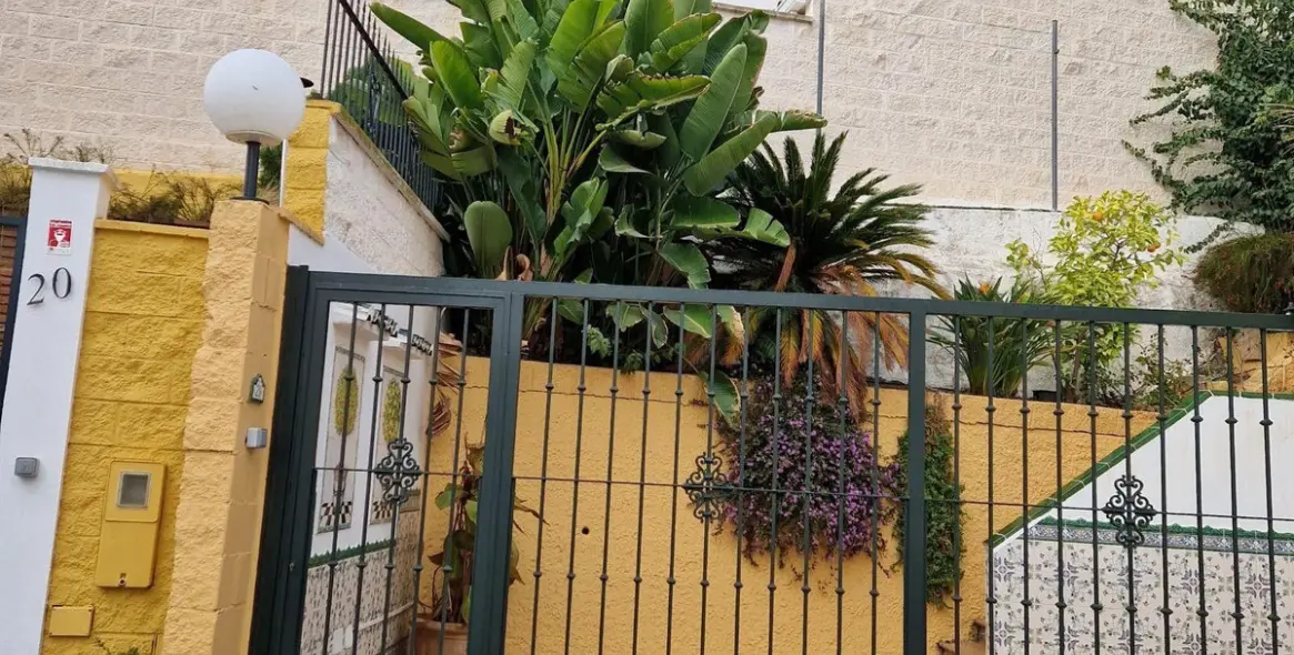 Продажа таунхауса в Las Lagunas 14