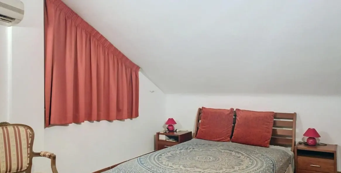 Venta de adosado en Las Lagunas 33