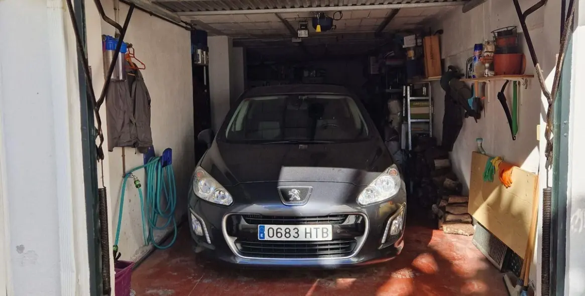 Venta de adosado en Las Lagunas 43