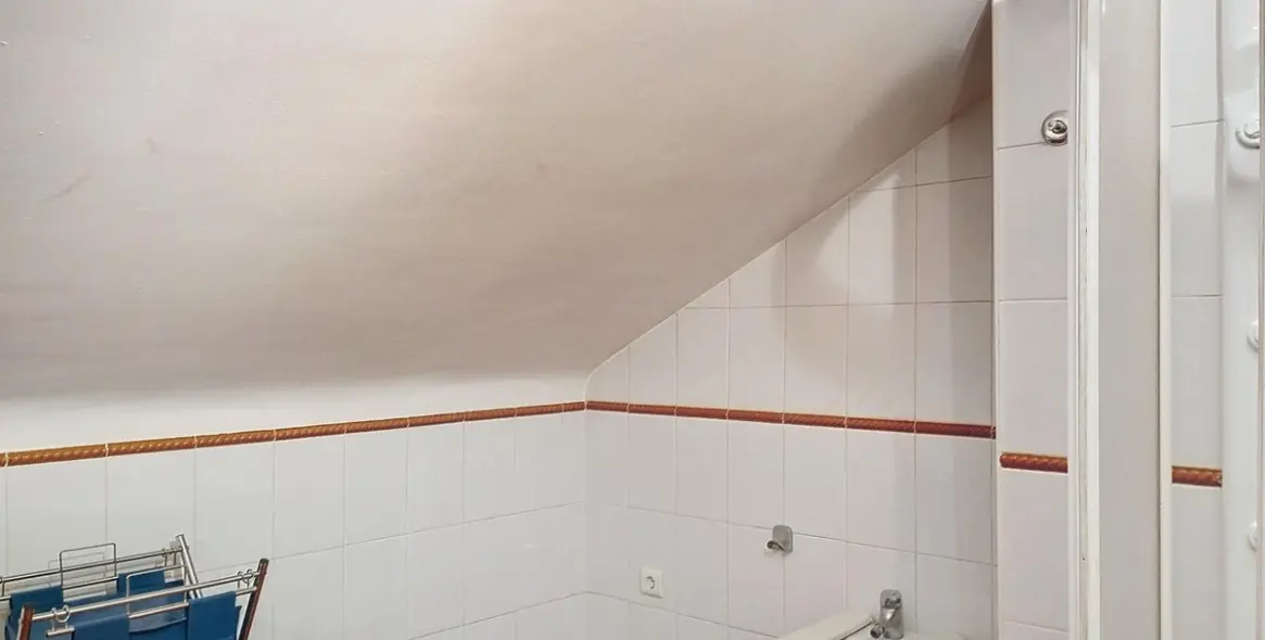 Venta de adosado en Las Lagunas 49