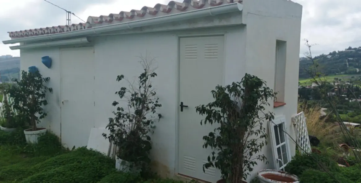 Venta de parcela residencial en 2º Línea de Playa 6