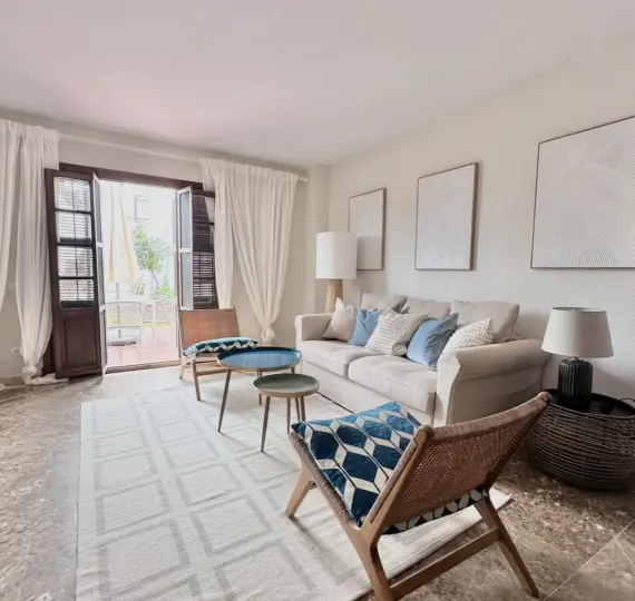 Sale of duplex in Estepona