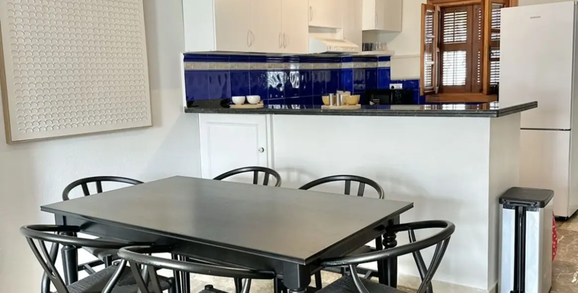 Sale of duplex in Estepona 4