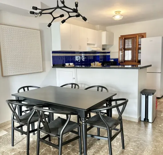 Sale of duplex in Estepona