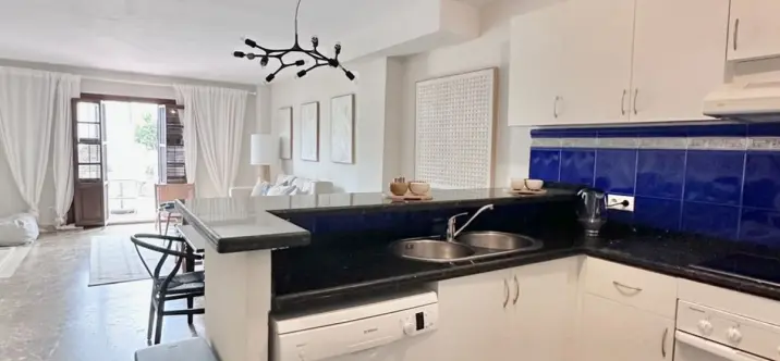 Sale of duplex in Estepona 4