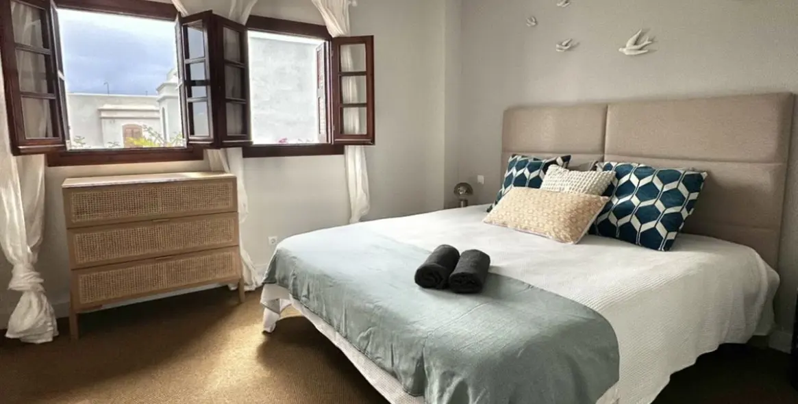 Sale of duplex in Estepona 11