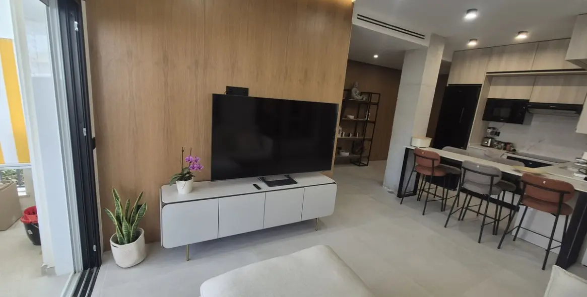 Venta de apartamento en planta baja en Puerto Banús 19