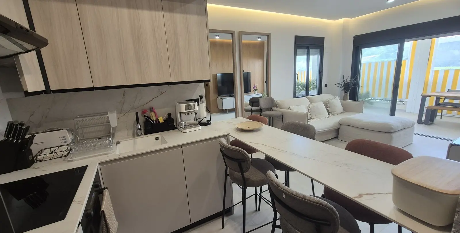 Sale of ground floor apartment in Puerto Banús 15