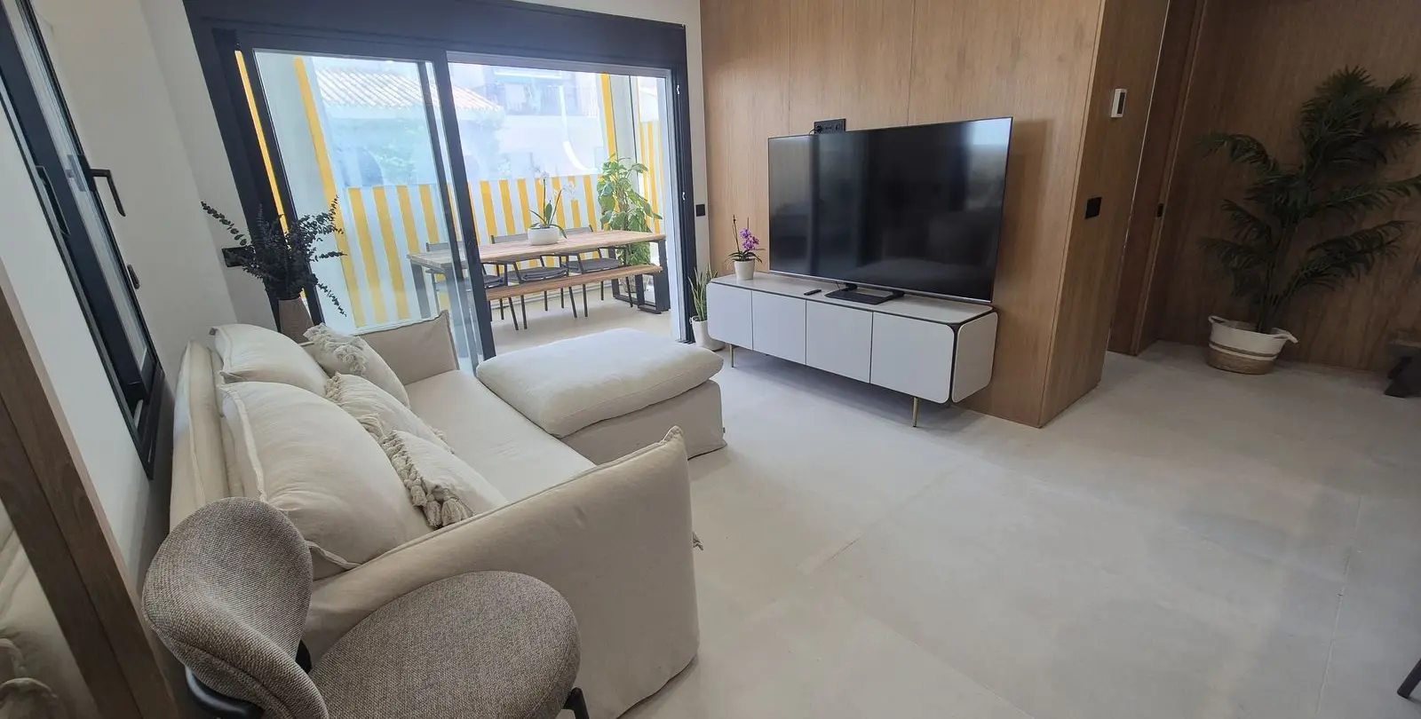 Sale of ground floor apartment in Puerto Banús 46