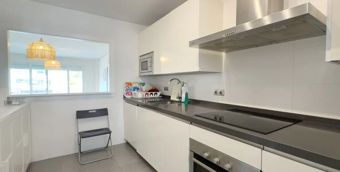 Sale of ground floor apartment in Nueva Andalucía 8