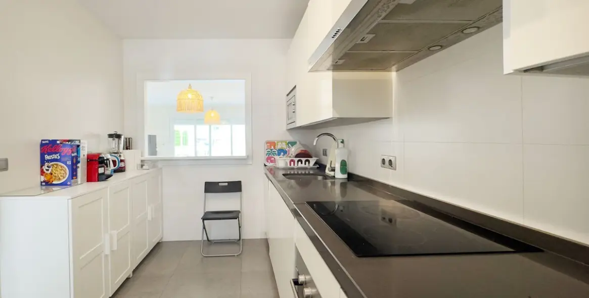 Sale of ground floor apartment in Nueva Andalucía 9