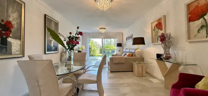 Venta de apartamento en planta baja en Guadalmina Baja 3