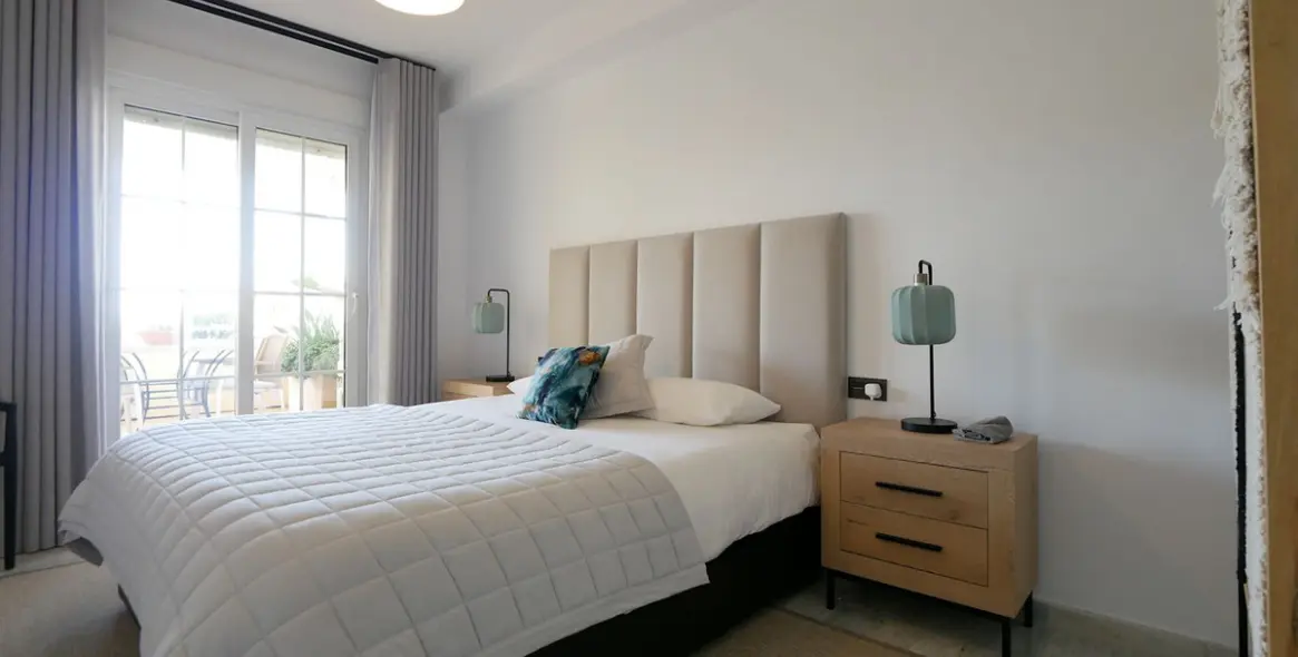 Продажа апартаментов на первом этаже в Cabopino 4