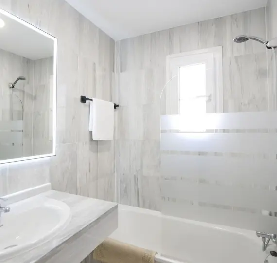 Продажа апартаментов на первом этаже в Cabopino