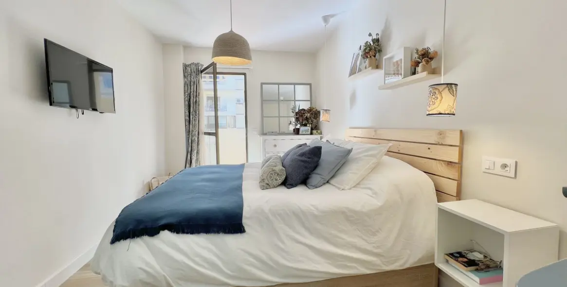 Sale of middle floor apartment in Fuengirola 6