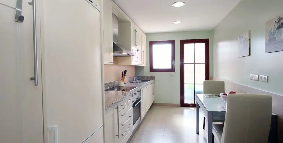 Sale of penthouse duplex in Benahavís (district Benahavís) 8