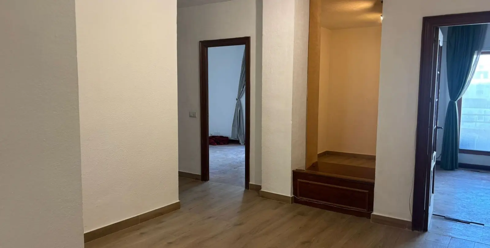 Sale of middle floor apartment in Marbella 2