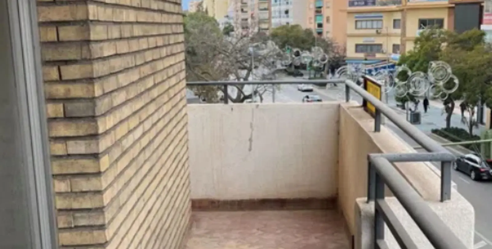Sale of middle floor apartment in Marbella 8