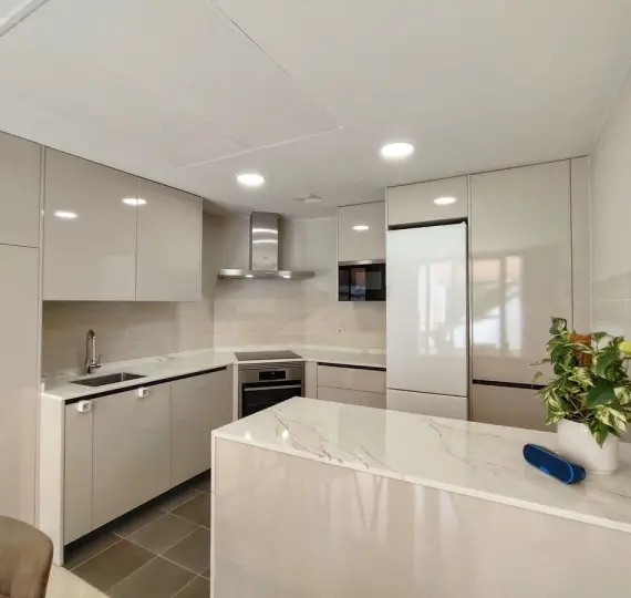 Semi-detached house R5110408