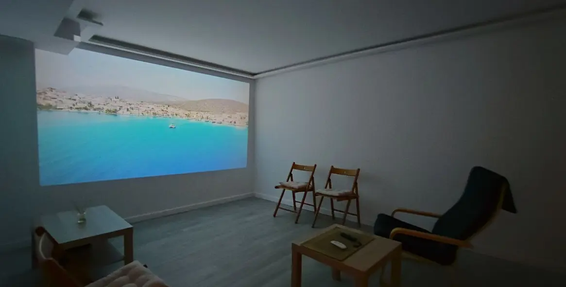 Sale of semi-detached house in Casares 7