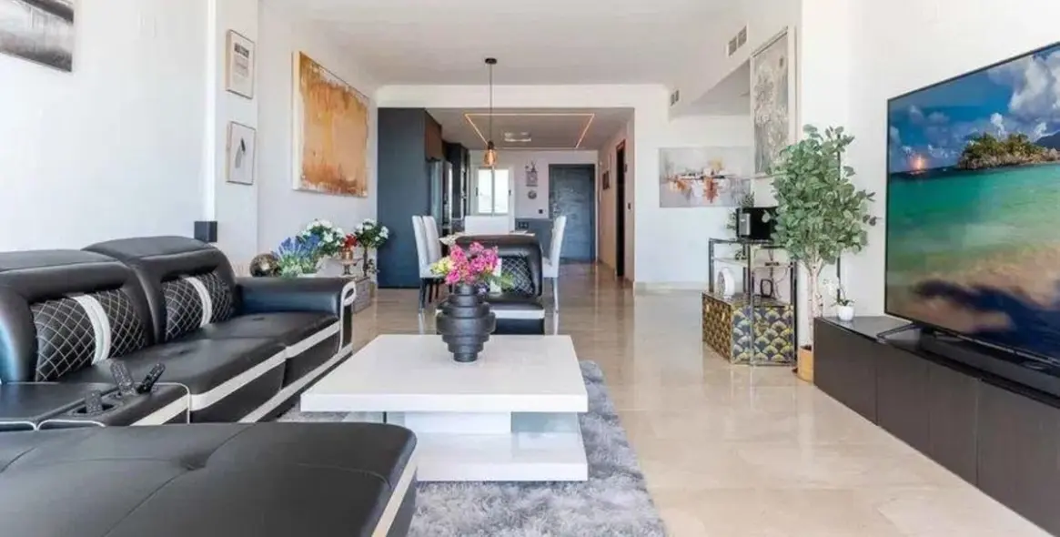 Sale of middle floor apartment in Selwo 7