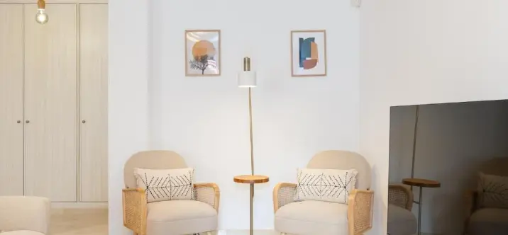 Sale of middle floor apartment in Centro Ciudad 2