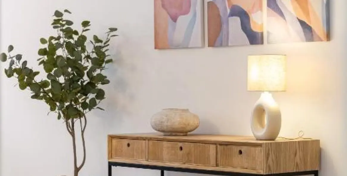 Sale of middle floor apartment in Centro Ciudad 10