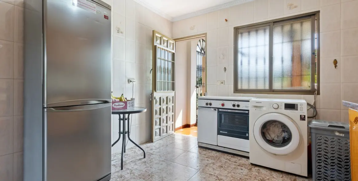 Sale of detached villa in Alhaurín de la Torre 3