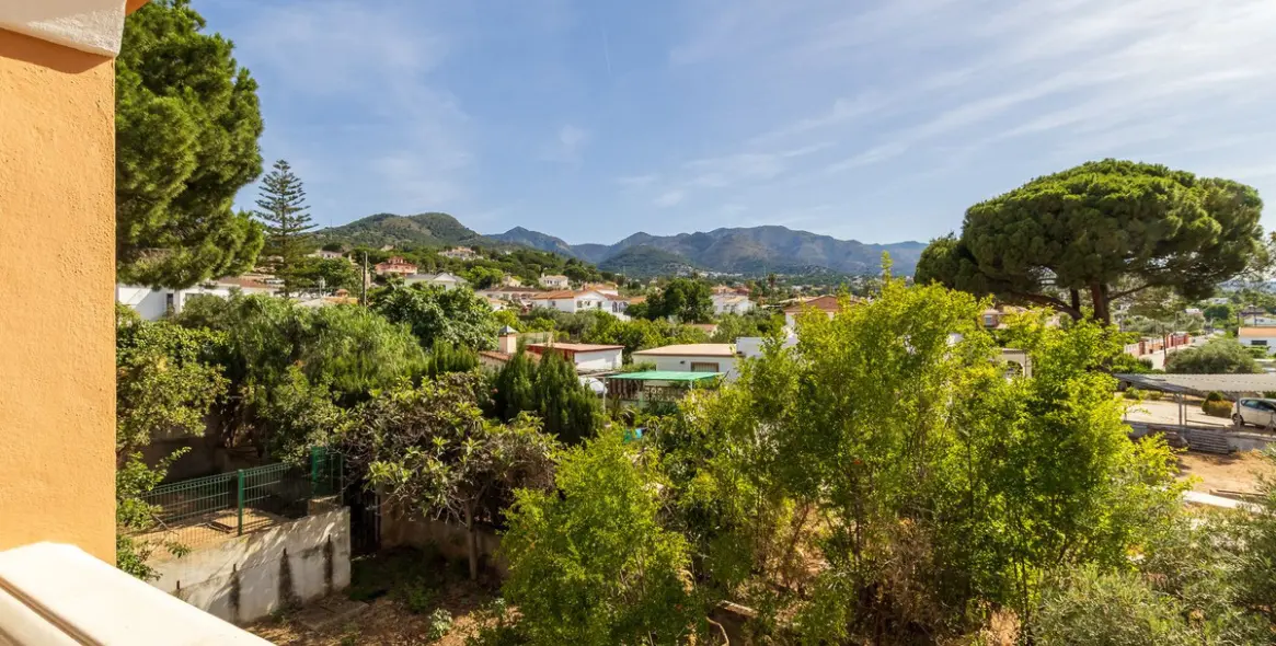 Sale of detached villa in Alhaurín de la Torre 4