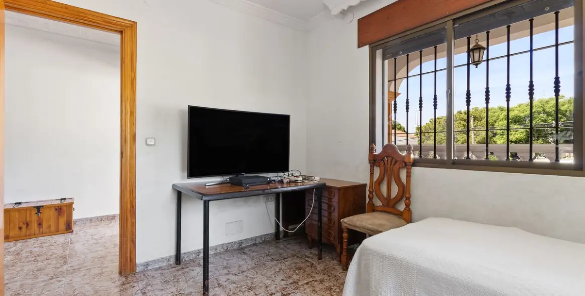 Sale of detached villa in Alhaurín de la Torre 18