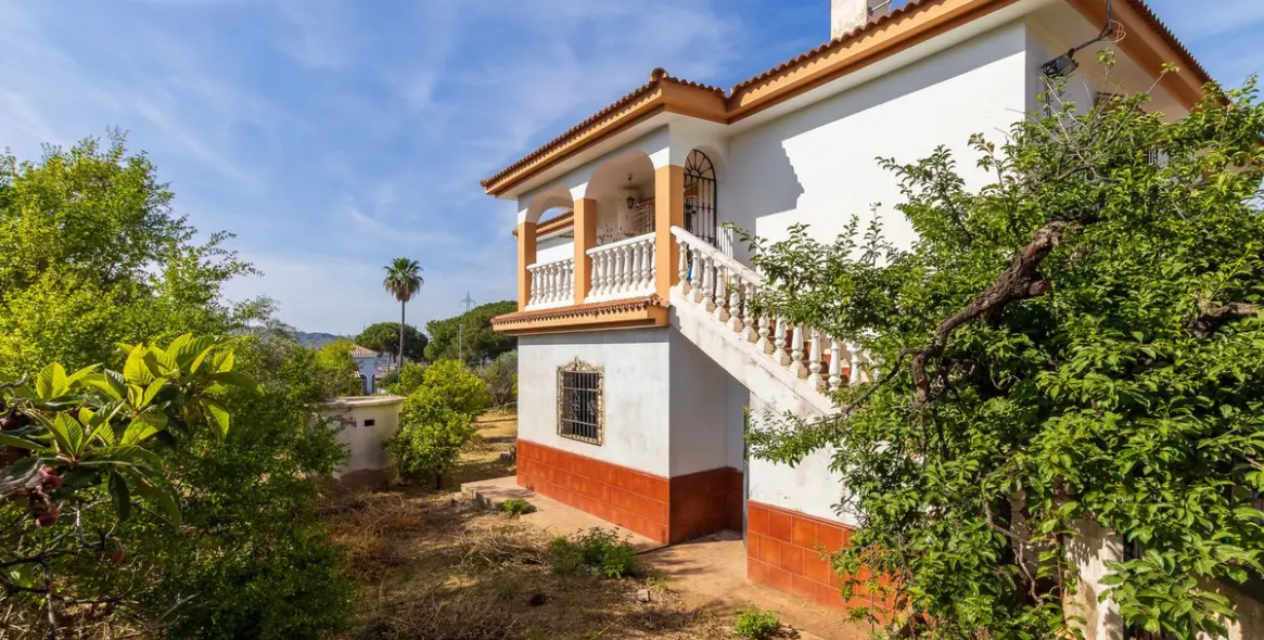 Sale of detached villa in Alhaurín de la Torre 19