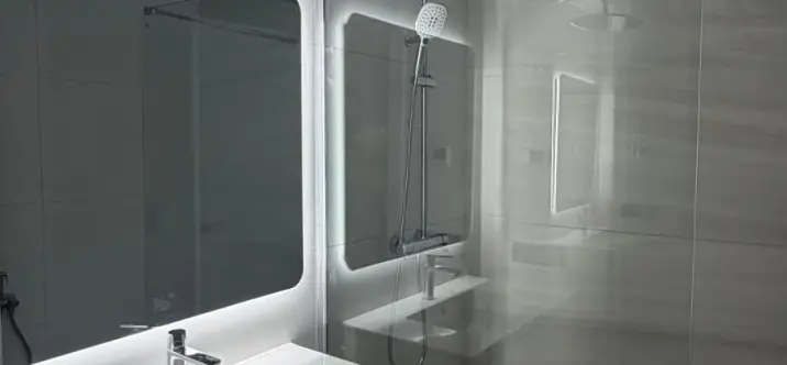 Sale of middle floor apartment in El Paraiso 4