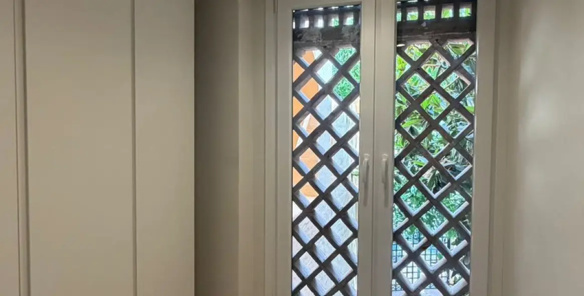 Sale of middle floor apartment in El Paraiso 14