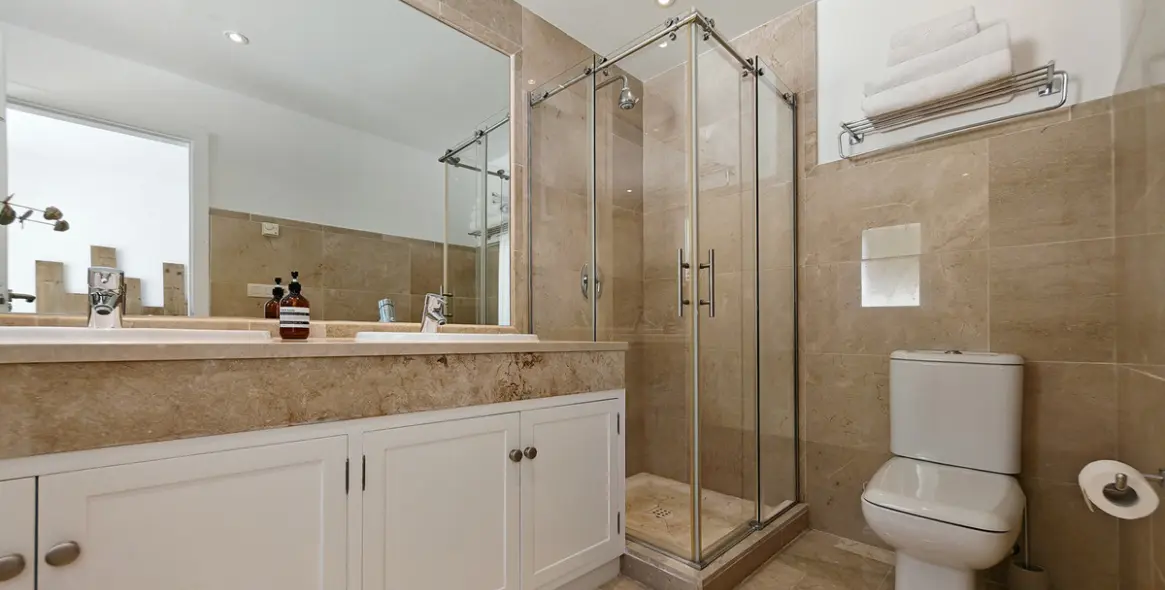 Продажа апартаментов на среднем этаже в La Mairena 19