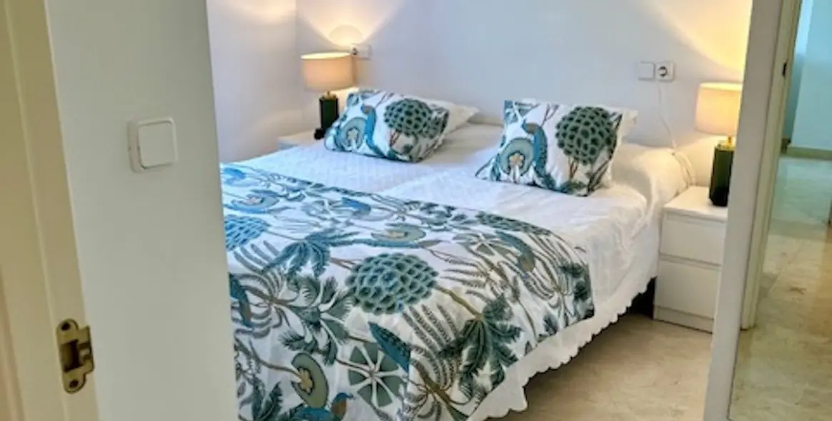 Продажа апартаментов на среднем этаже в Marbella 13