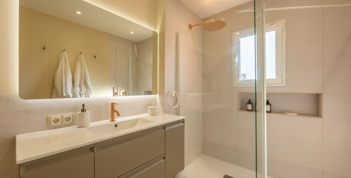 Продажа апартаментов на первом этаже в Estepona 37