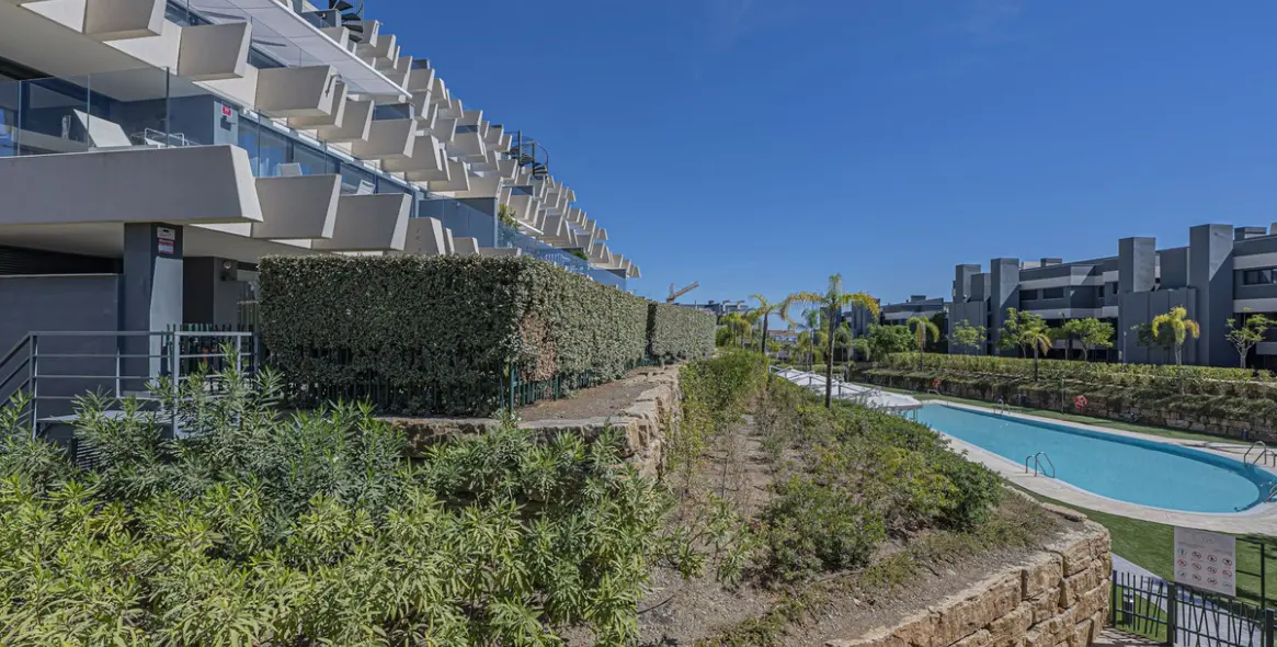 Sale of ground floor apartment in Selwo 1