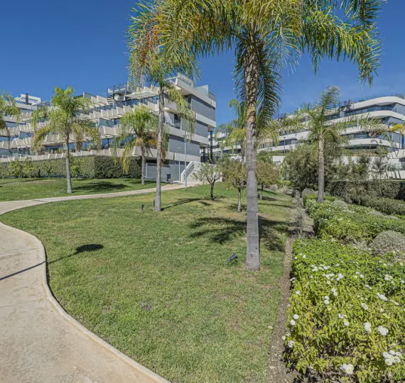 Sale of ground floor apartment in Selwo