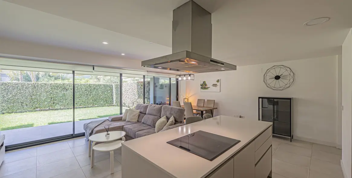 Sale of ground floor apartment in Selwo 7