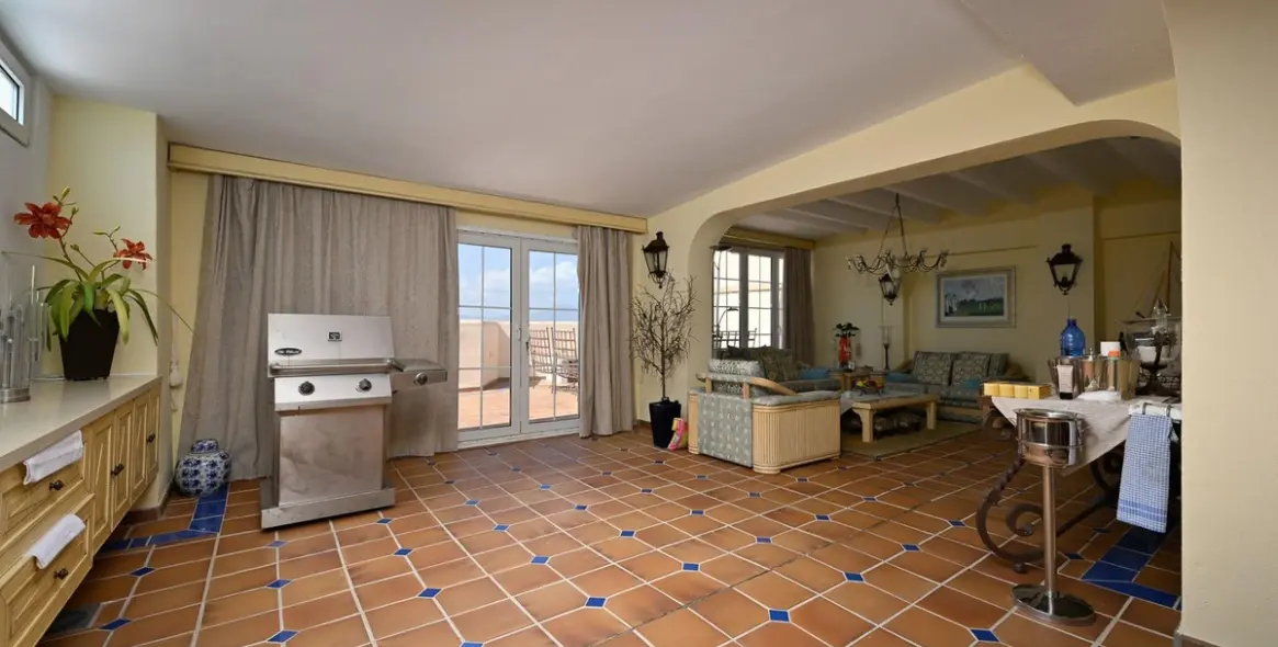 Продажа двухуровневых апартаментов в Alhaurín el Grande 11