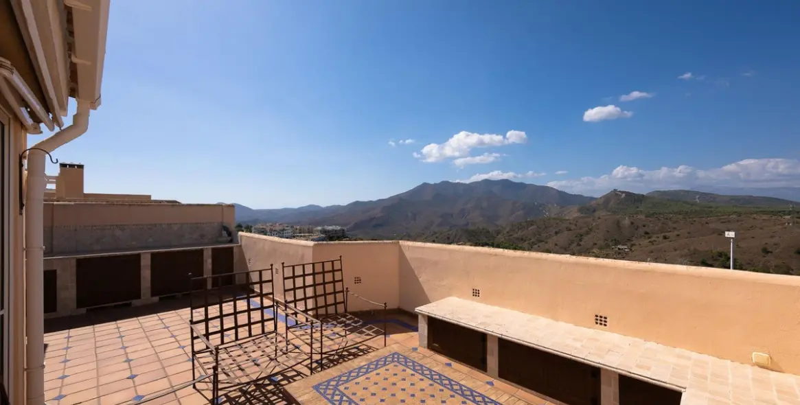 Продажа двухуровневых апартаментов в Alhaurín el Grande 16