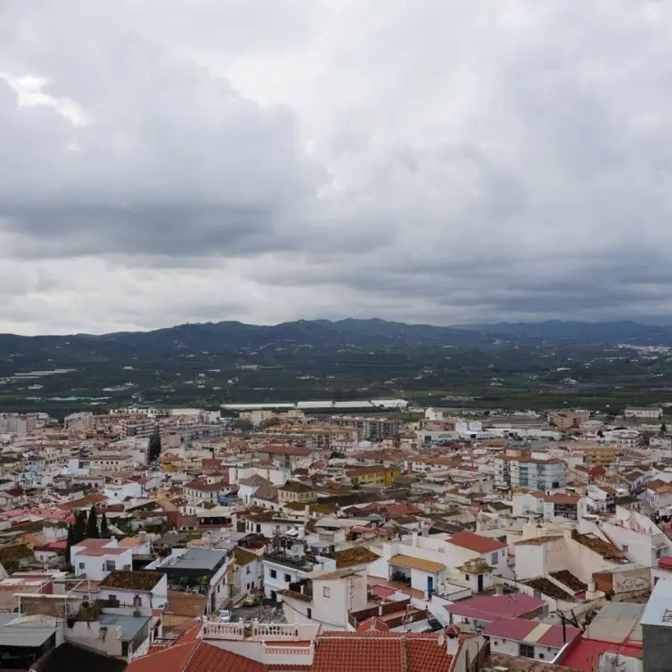 Venta de apartamento en planta media en Vélez-Málaga