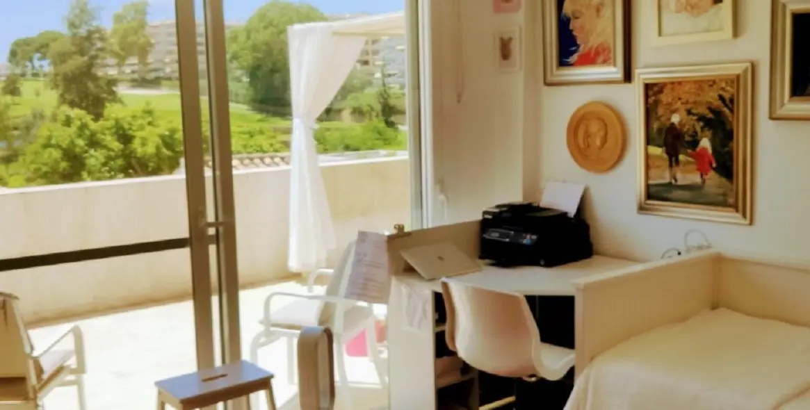 Sale of ground floor apartment in Guadalmina Alta 8