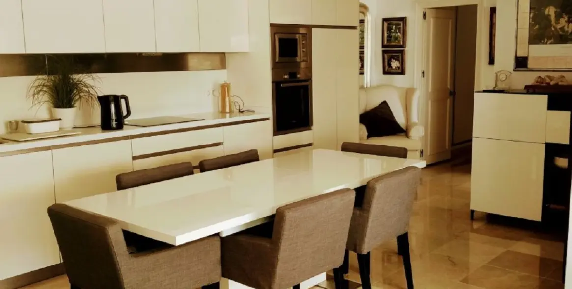 Sale of ground floor apartment in Guadalmina Alta 12