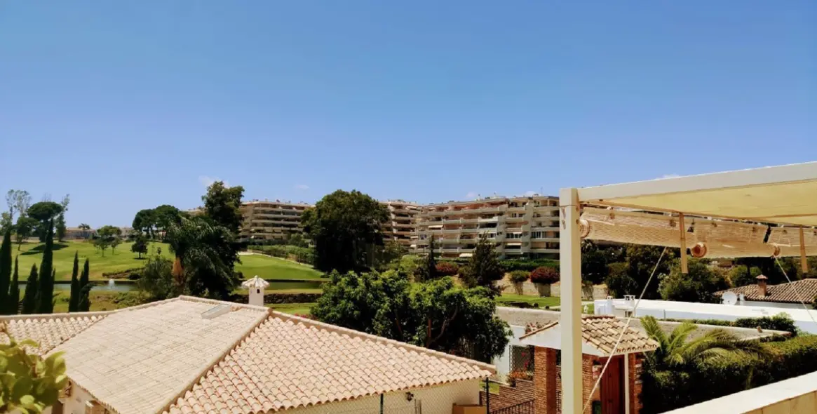 Sale of ground floor apartment in Guadalmina Alta 14