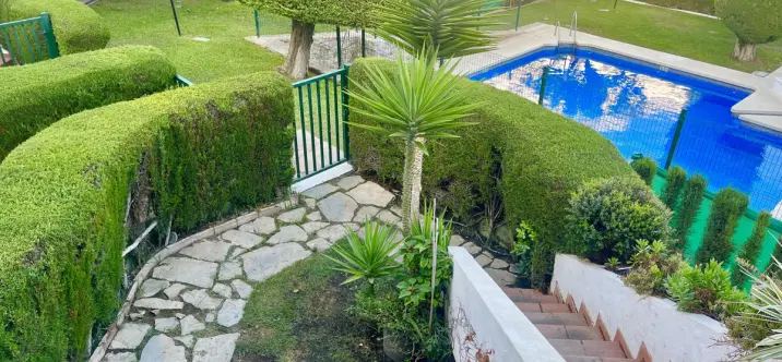 Sale of townhouse in Costalita 4