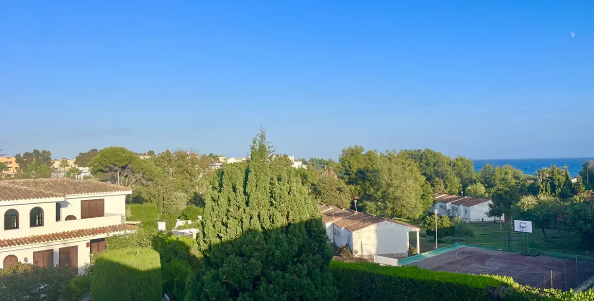 Sale of townhouse in Costalita 7