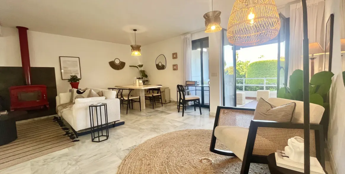 Sale of townhouse in Costalita 10